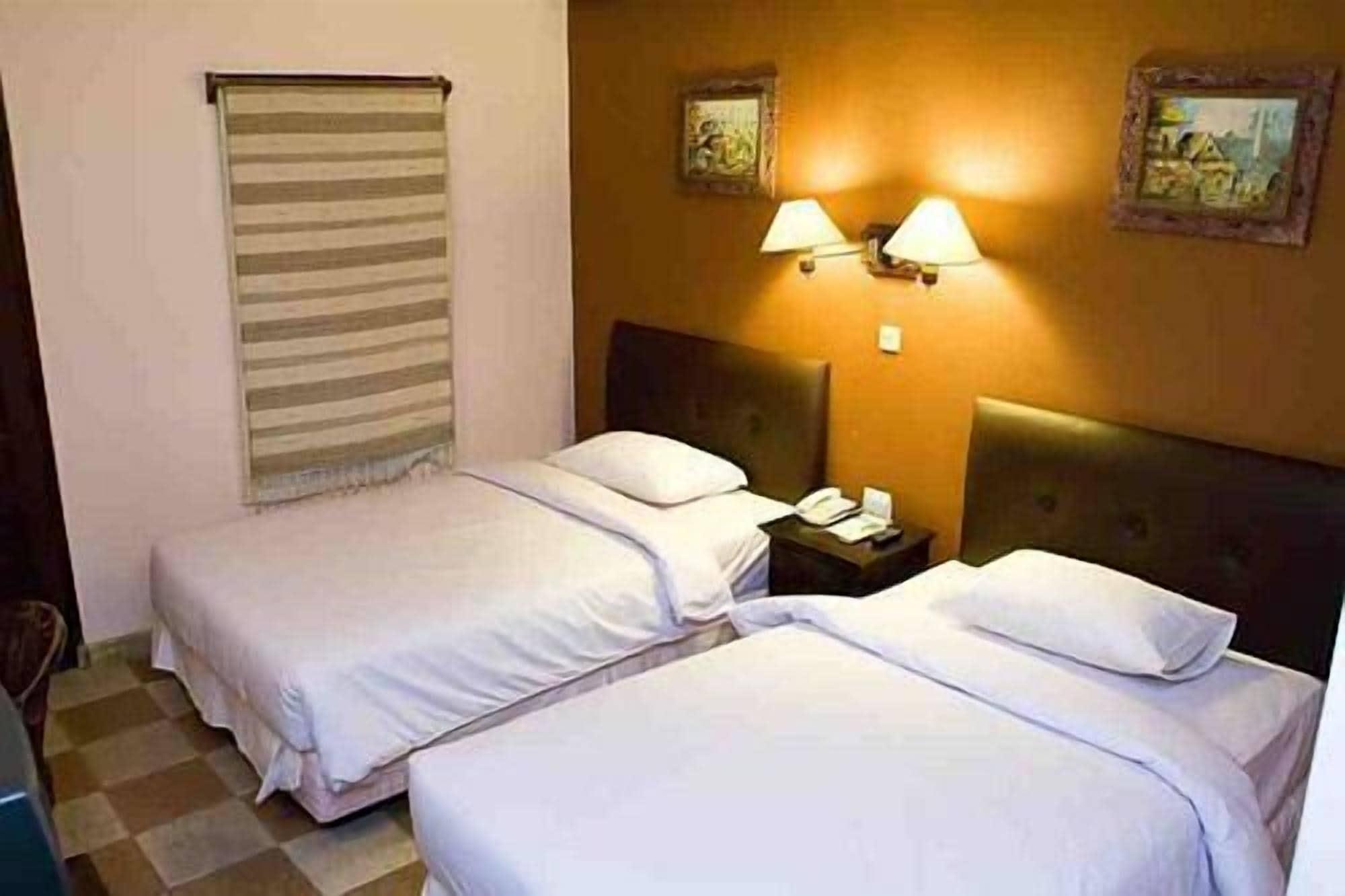 Nathan Hotel Kuta Lombok Eksteriør bilde
