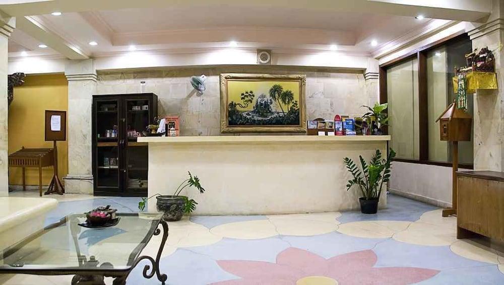 Nathan Hotel Kuta Lombok Eksteriør bilde