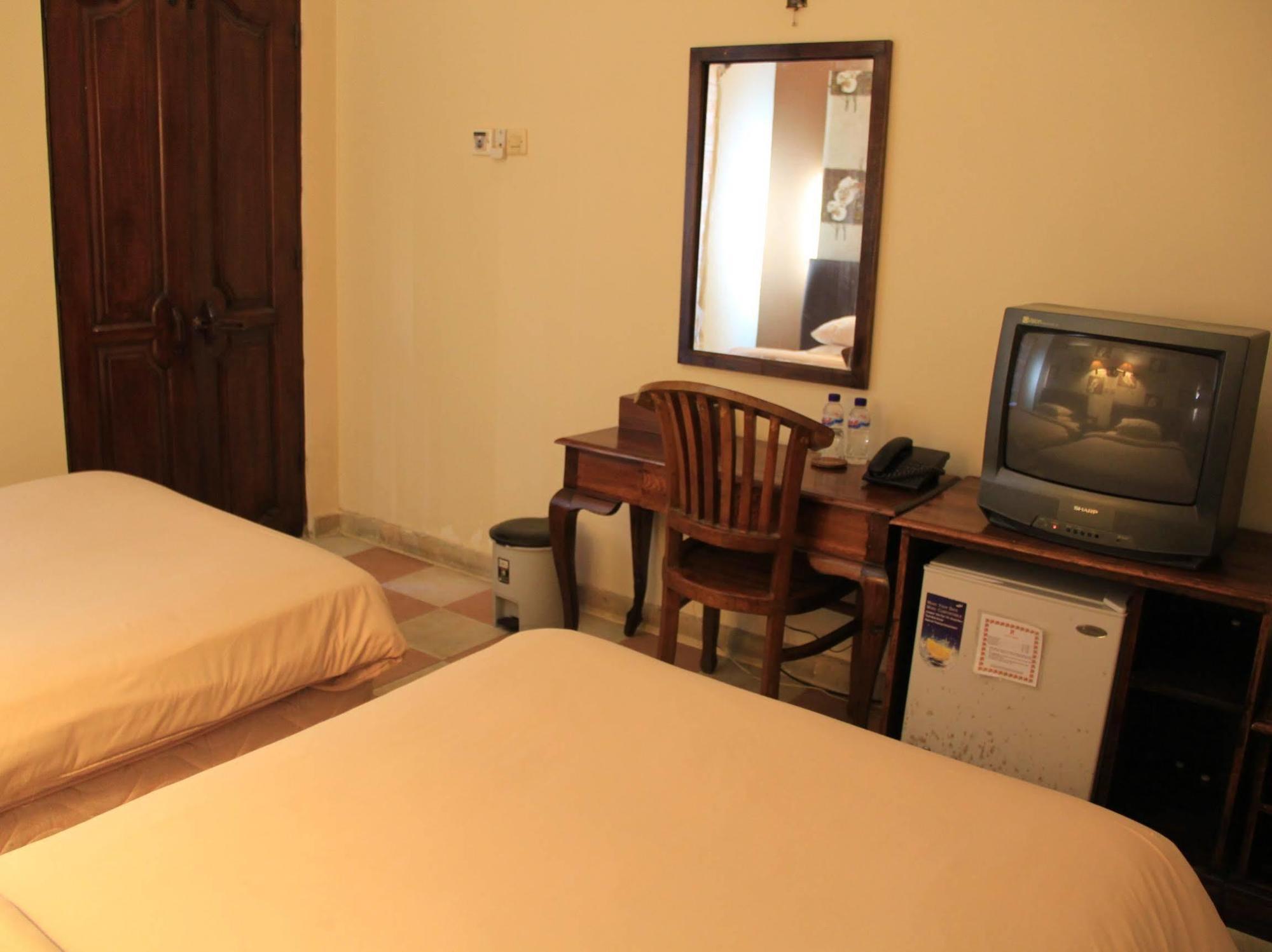 Nathan Hotel Kuta Lombok Eksteriør bilde