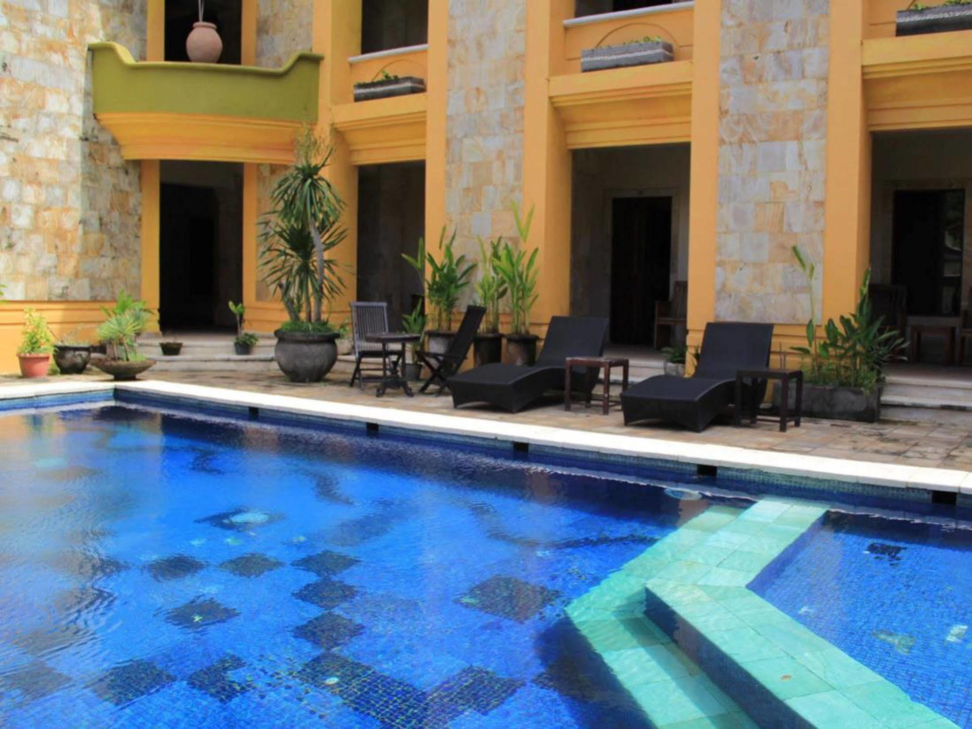 Nathan Hotel Kuta Lombok Eksteriør bilde