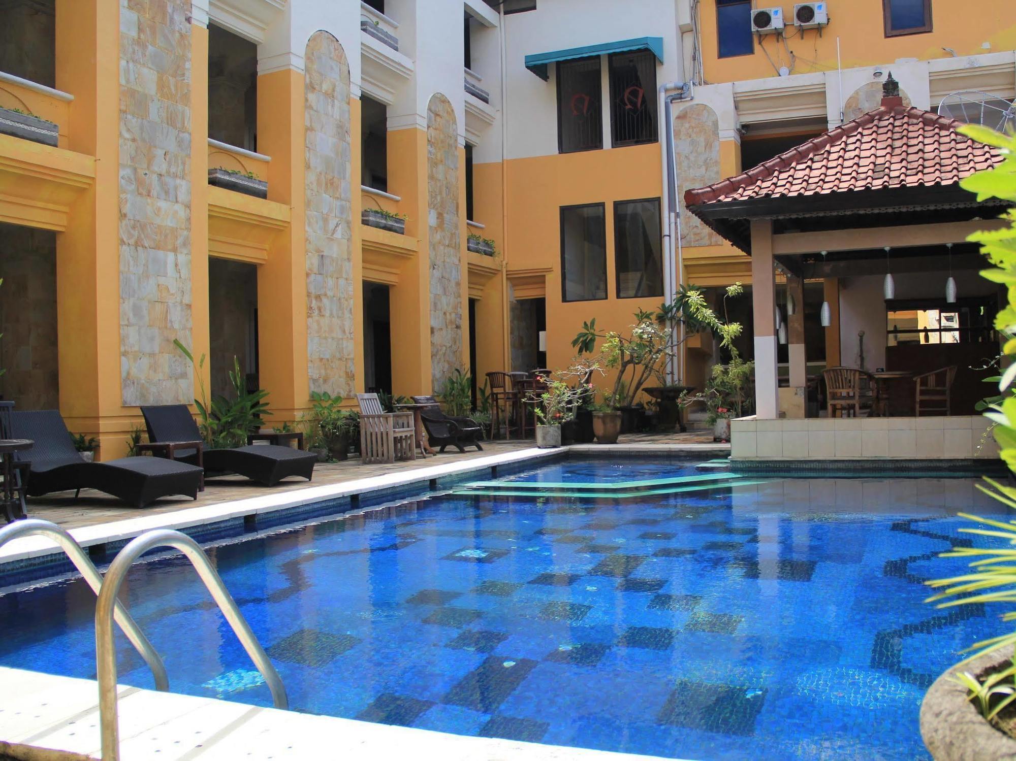 Nathan Hotel Kuta Lombok Eksteriør bilde